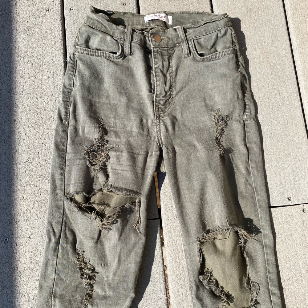 Laura’s Boutique High Waisted Distressed Jeans